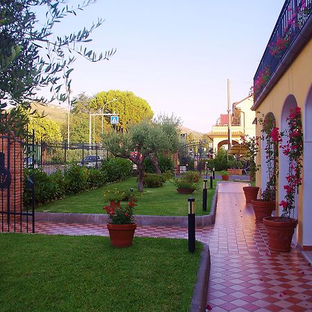 Victoria Resort Ascea Exterior photo